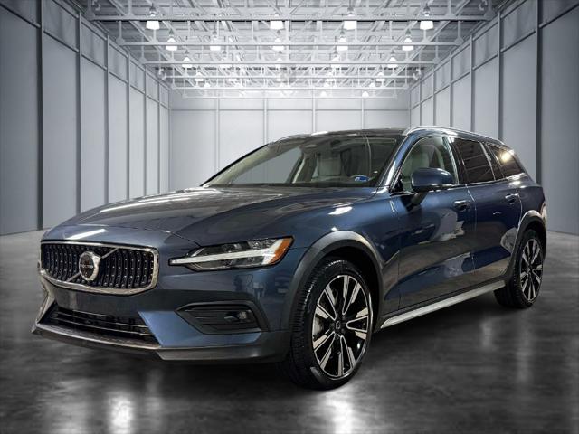 2025 Volvo V60 Cross Country Ultra, B5 AWD Gas mild hybrid for sale in Alexandria, VA