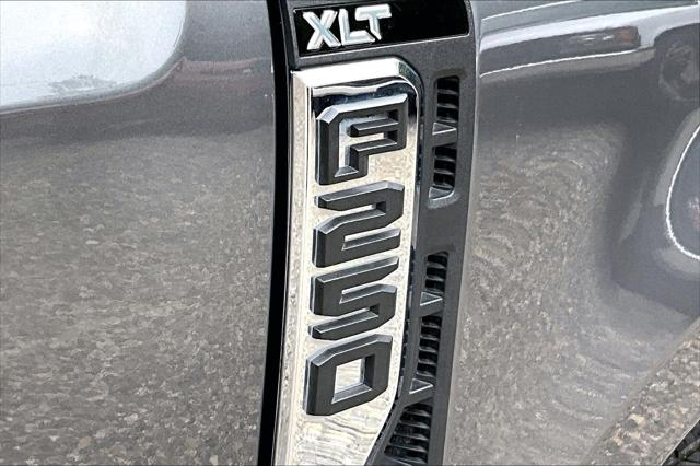 2023 Ford F-250 XLT