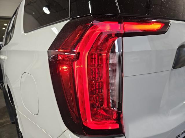 2021 GMC Yukon 4WD AT4