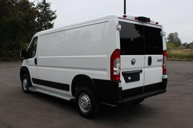 2025 Ram ProMaster 2500 Cargo Van Tradesman Low Roof 136 WB w/Pass Seat
