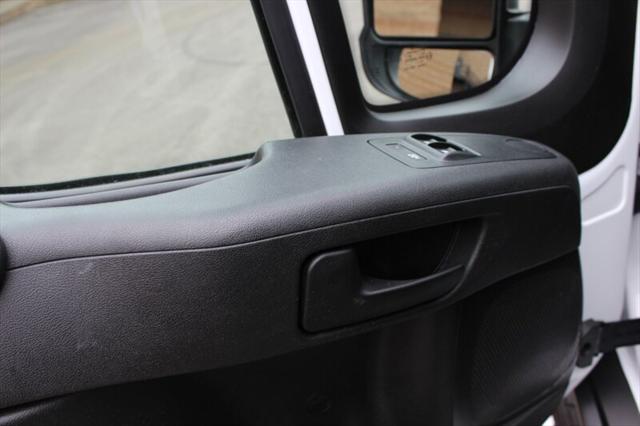2025 Ram ProMaster 2500 Cargo Van Tradesman Low Roof 136 WB w/Pass Seat