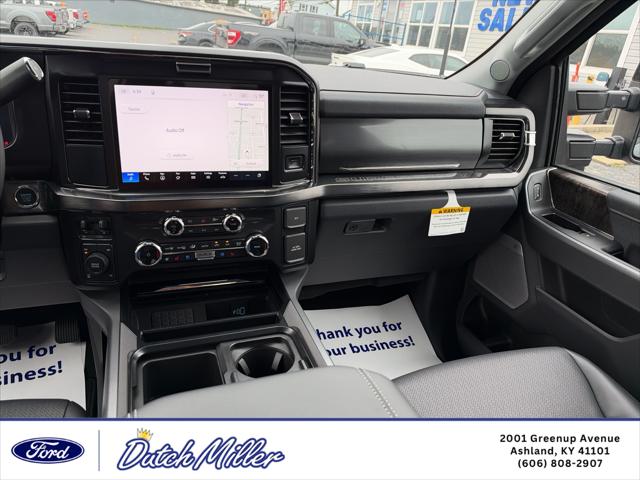 2027 Ford F-350 LARIAT