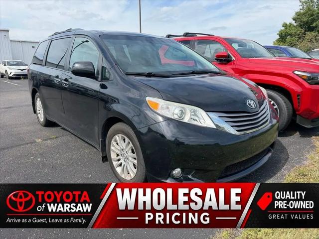 2017 Toyota Sienna XLE 8 Passenger for sale in Warsaw, IN