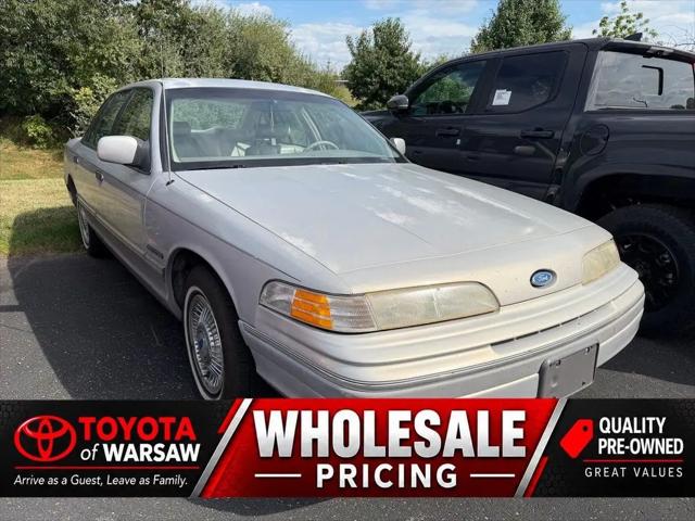 1992 Ford Crown Victoria LX for sale in Warsaw, IN