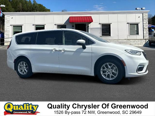 2023 Chrysler Pacifica Touring L for sale in Greenwood, SC