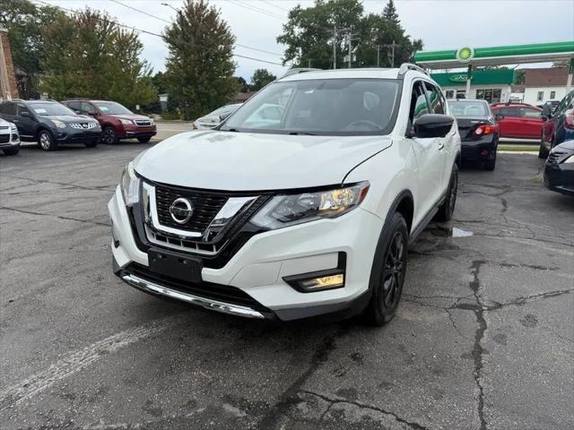 2017 Nissan Rogue SV for sale in South Milwaukee, WI