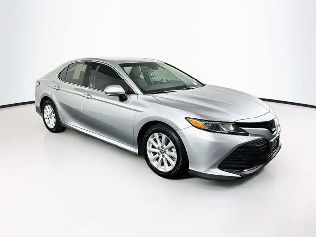 2018 Toyota Camry LE for sale in New Braunfels, TX
