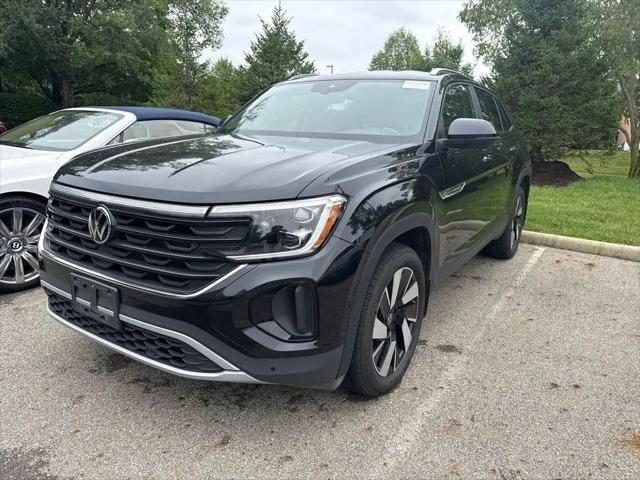 2024 Volkswagen Atlas Cross Sport 2.0T SE w/Technology for sale in Dublin, OH