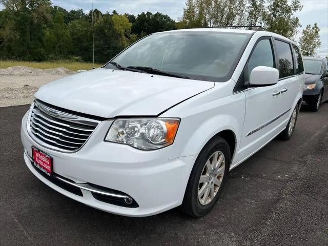2015 Chrysler Town & Country Touring for sale in Merrillville, IN