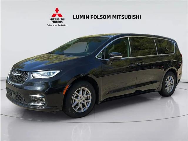 2024 Chrysler Pacifica Touring L for sale in Folsom, CA