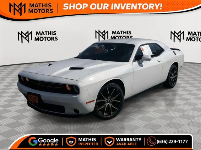 2017 Dodge Challenger SXT for sale in Saint Charles, MO