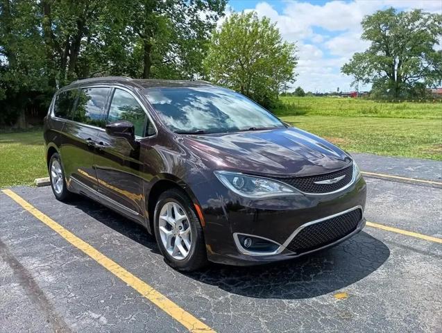 2017 Chrysler Pacifica Touring-L for sale in Huntington, IN