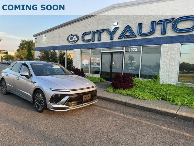 2025 Hyundai Sonata Hybrid Limited for sale in Memphis, TN
