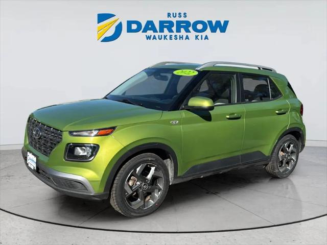 2023 Hyundai Venue SEL for sale in Waukesha, WI
