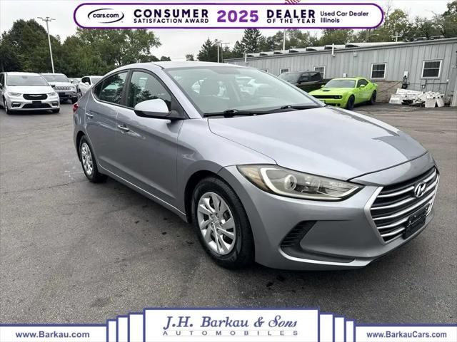 2017 Hyundai Elantra SE for sale in Cedarville, IL