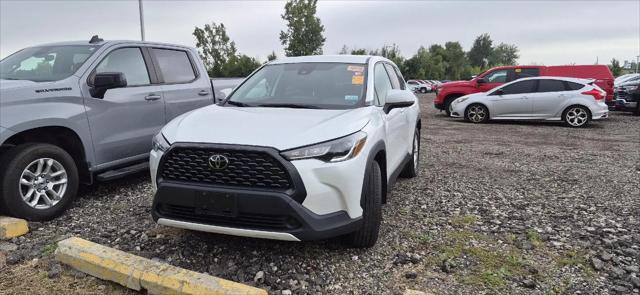 2022 Toyota Corolla Cross LE for sale in Monroe, MI