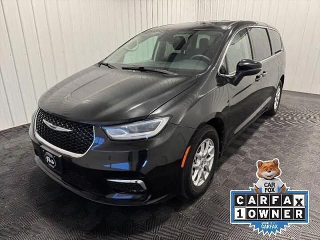 2023 Chrysler Pacifica Touring L for sale in Appleton, WI