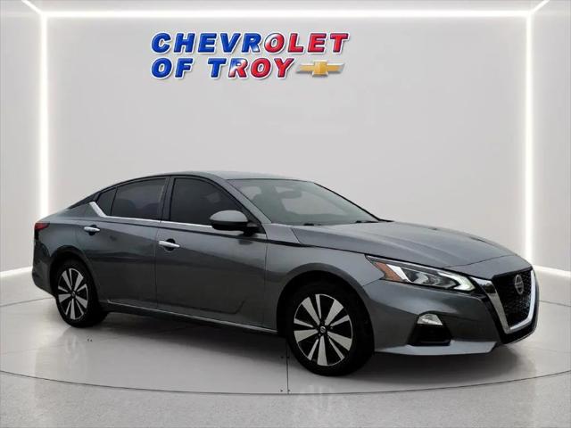2021 Nissan Altima SV FWD for sale in Troy, OH