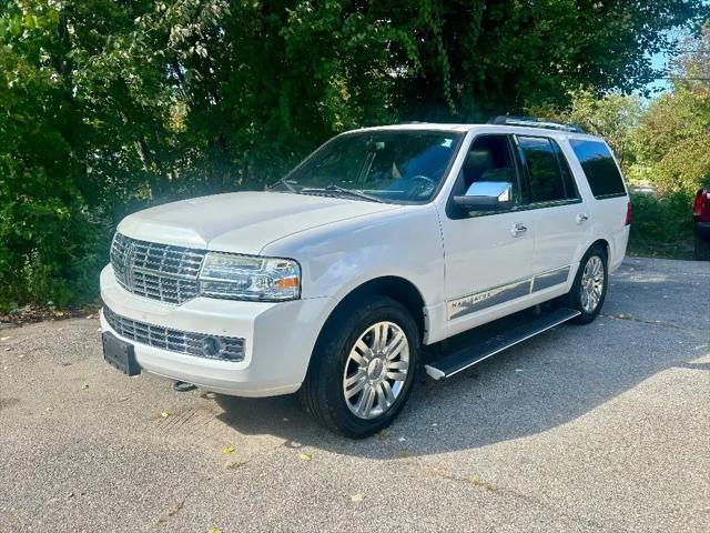 2013 Lincoln Navigator Base for sale in Kingston, NH