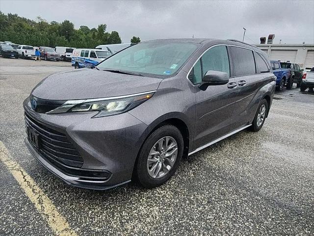 2024 Toyota Sienna LE for sale in Hopewell, VA