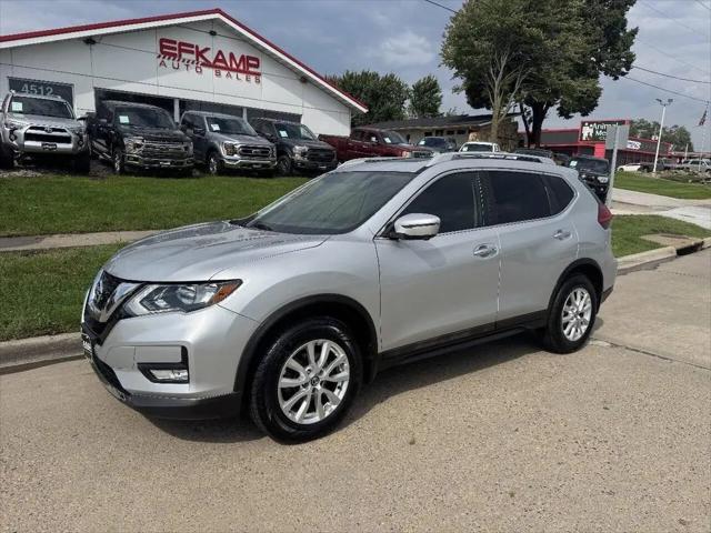 2017 Nissan Rogue SV for sale in Des Moines, IA