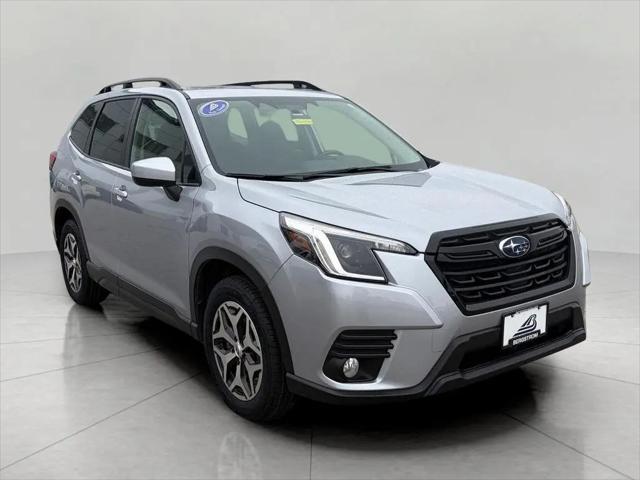 2023 Subaru Forester Premium for sale in Green Bay, WI