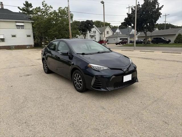 2019 Toyota Corolla XLE for sale in Milwaukee, WI