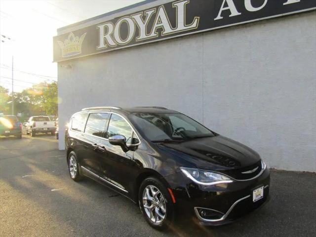 2017 Chrysler Pacifica Limited for sale in Haddon Township, NJ