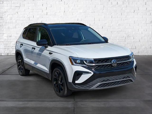 2024 Volkswagen Taos 1.5T SE Black for sale in Chattanooga, TN