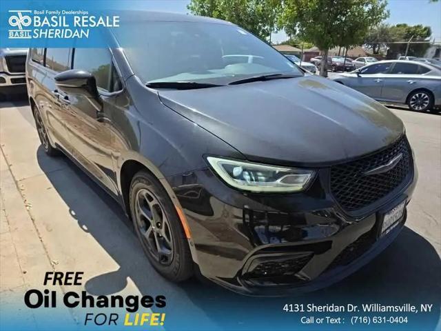 2023 Chrysler Pacifica Hybrid Limited for sale in Williamsville, NY