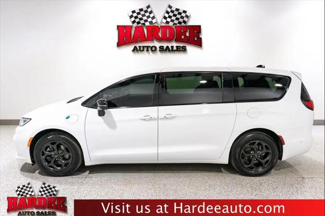 2024 Chrysler Pacifica Hybrid S Appearance Pkg for sale in Conway, SC