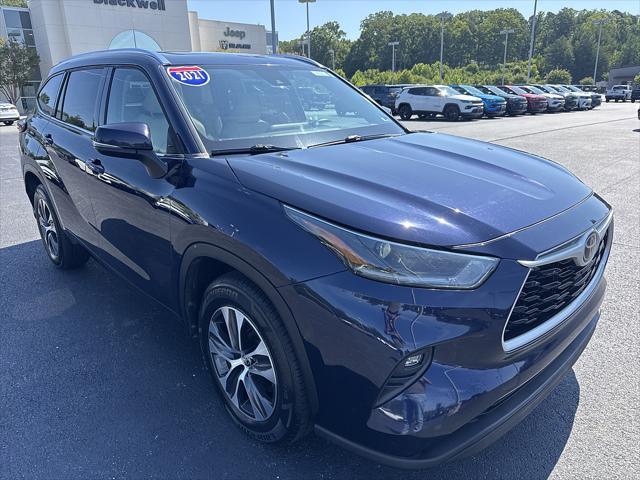 2021 Toyota Highlander XLE 2021 Toyota Highlander XLE
