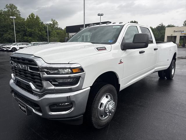 2026 RAM Ram 3500 RAM 3500 TRADESMAN CREW CAB 4X4 8 BOX 2026 RAM Ram 3500 RAM 3500 TRADESMAN CREW CAB 4X4 8 BOX