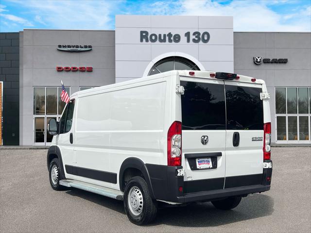 2025 RAM ProMaster 2500 Cargo Van Tradesman Low Roof 136 WB w/Pass Seat 2025 RAM ProMaster 2500 Cargo Van Tradesman Low Roof 136 WB w/Pass Seat
