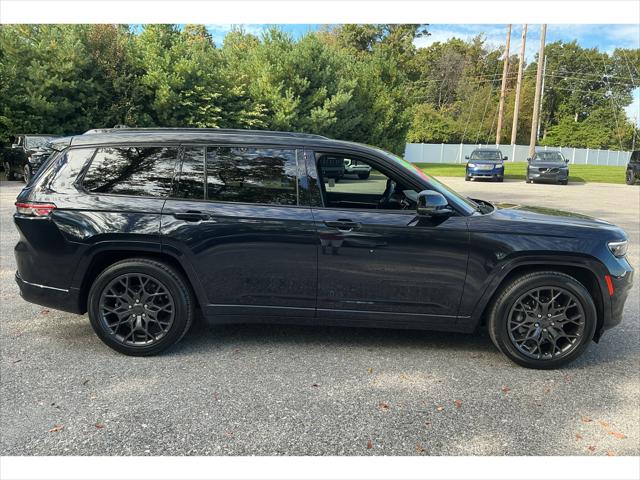 2023 Jeep Grand Cherokee L Summit 4x4 2023 Jeep Grand Cherokee L Summit 4x4