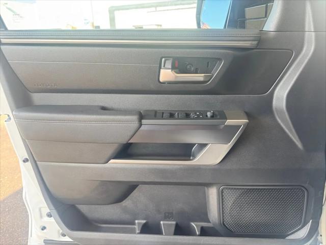 2026 Toyota Tundra SR5 CrewMax 5.5 Bed