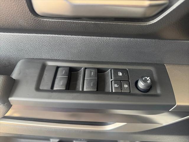 2026 Toyota Tundra SR5 CrewMax 5.5 Bed