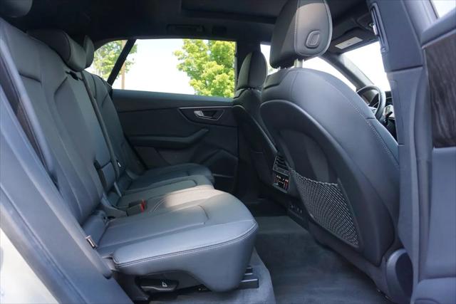 2022 Audi Q8 Premium Plus 55 TFSI quattro Tiptronic