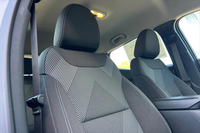 2027 Chevrolet Bolt LT FWD