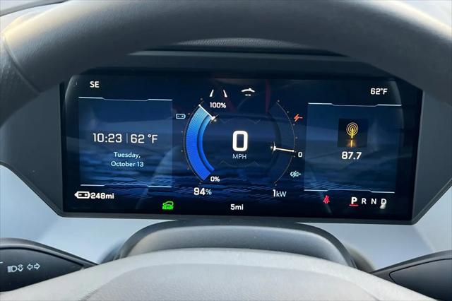2027 Chevrolet Bolt LT FWD