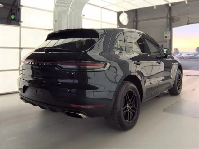 2019 Porsche Macan Macan