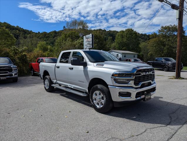 2026 RAM 2500 Big Horn Crew Cab 4x4 64 Box
