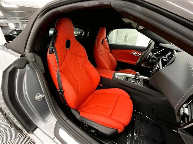 2025 BMW Z4 M40i