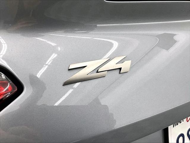 2025 BMW Z4 M40i