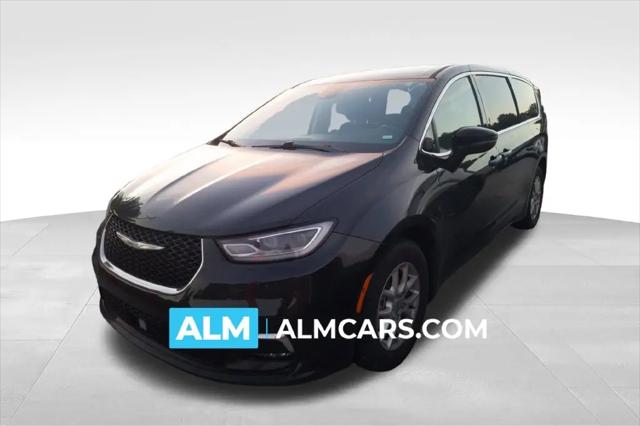 2023 Chrysler Pacifica Touring L for sale in Florence, SC