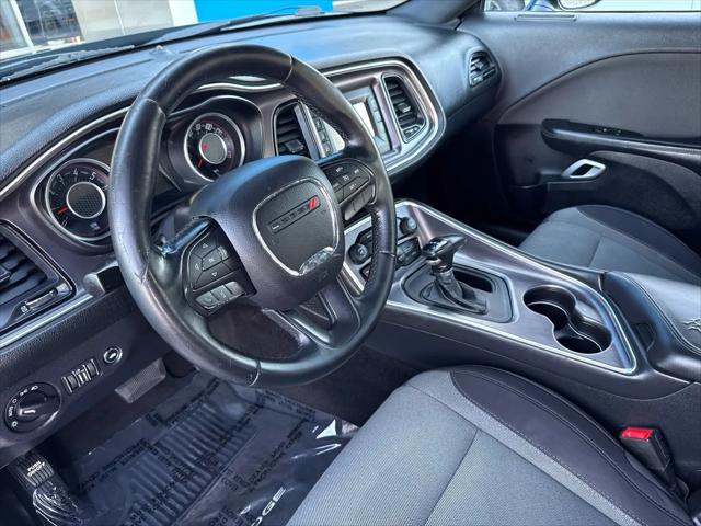 2015 Dodge Challenger SXT