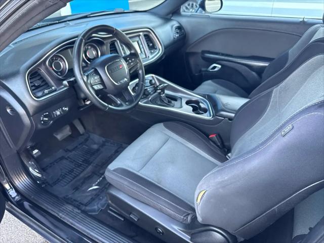 2015 Dodge Challenger SXT