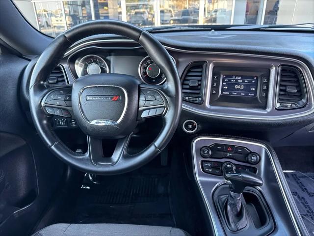 2015 Dodge Challenger SXT