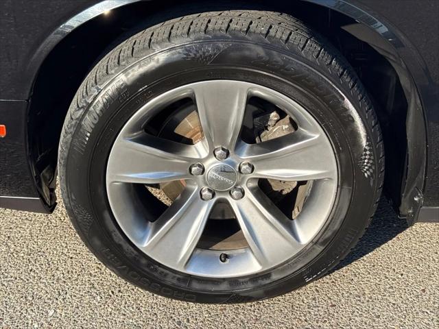 2015 Dodge Challenger SXT