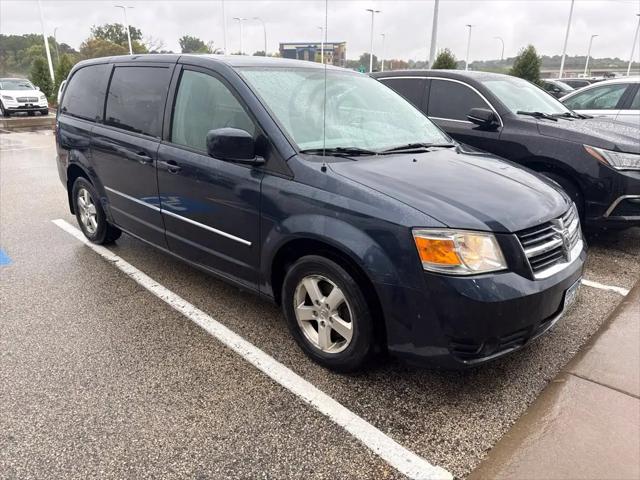 2008 Dodge Grand Caravan SXT for sale in Rochester, MN